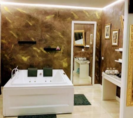 Hotel Gold House La Spezia Zewnętrze zdjęcie