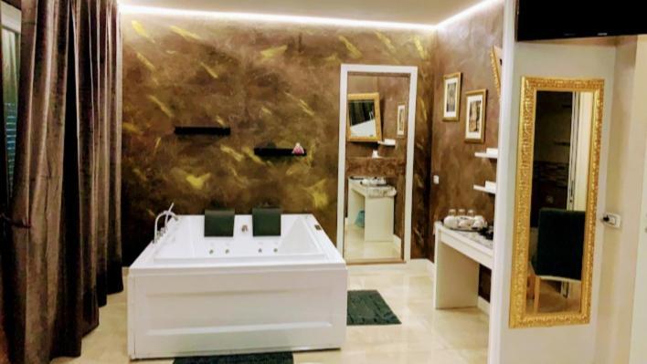 Hotel Gold House La Spezia Zewnętrze zdjęcie